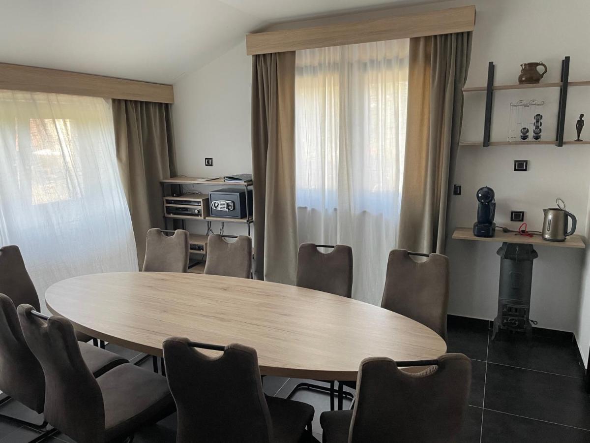 Pampas Apartments Mreznica ドゥガ・レサ エクステリア 写真