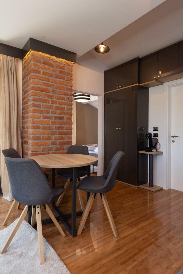 Pampas Apartments Mreznica ドゥガ・レサ エクステリア 写真