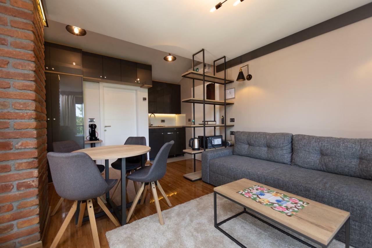 Pampas Apartments Mreznica ドゥガ・レサ エクステリア 写真