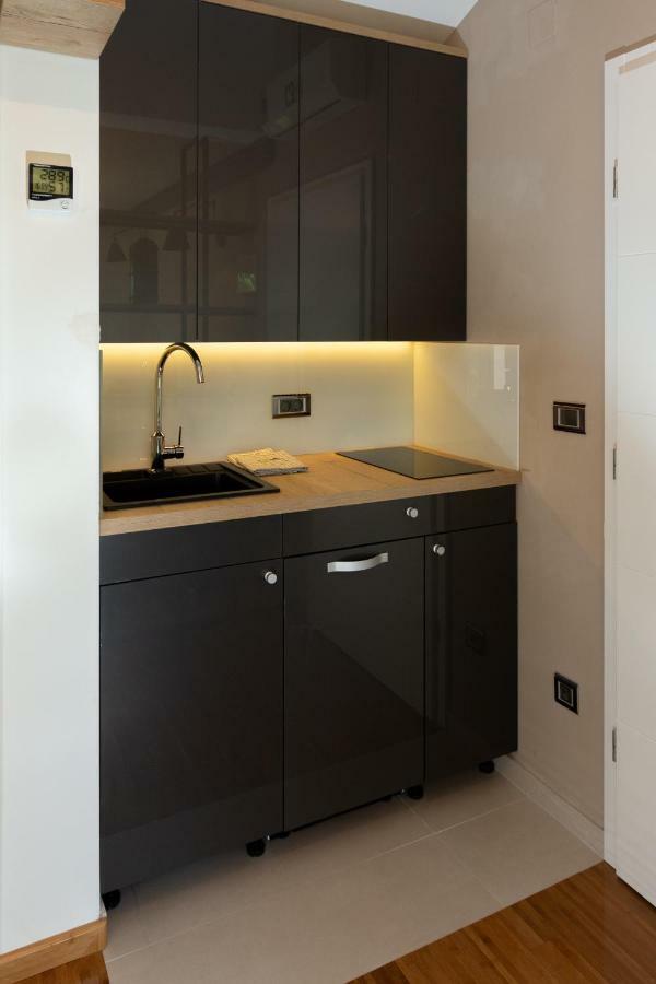 Pampas Apartments Mreznica ドゥガ・レサ エクステリア 写真