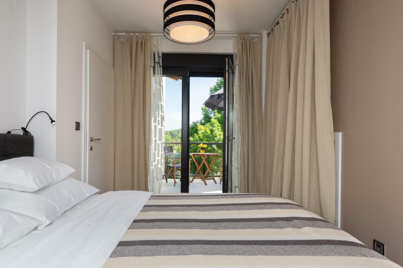 Pampas Apartments Mreznica ドゥガ・レサ エクステリア 写真